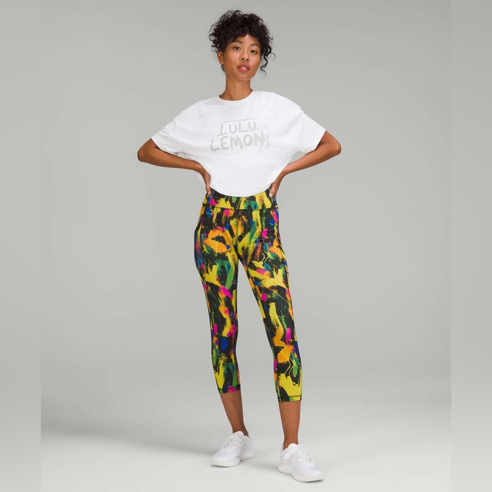 🍋Lululemon Invigorate High-Rise Crop 23" Undertone Black Multi Size 4